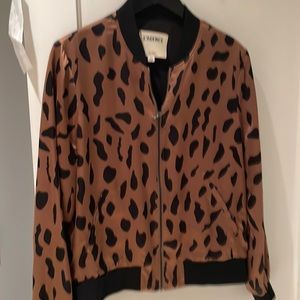 L’agence silk 🐆 cheetah Leopard silk print bomber jacket size small fall ready